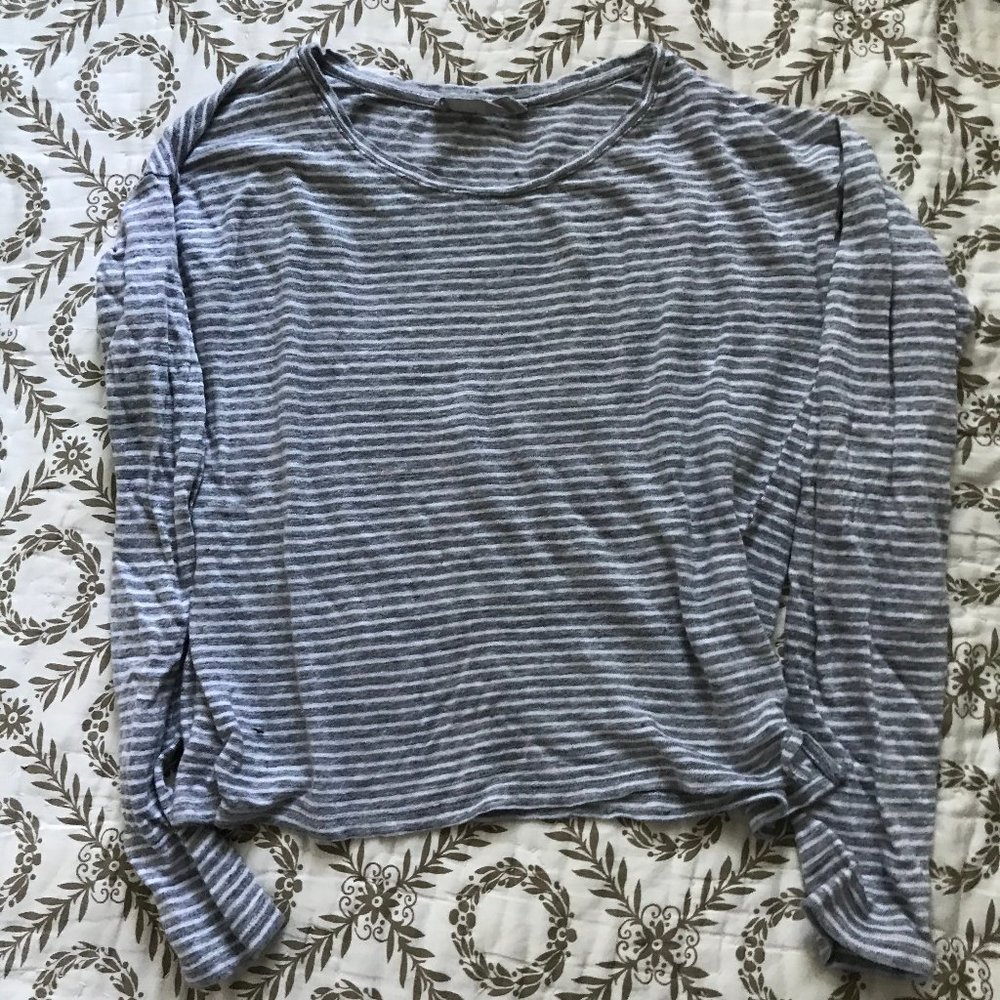 Grey 3/4 Sleeve Everlane Boxy Shirt